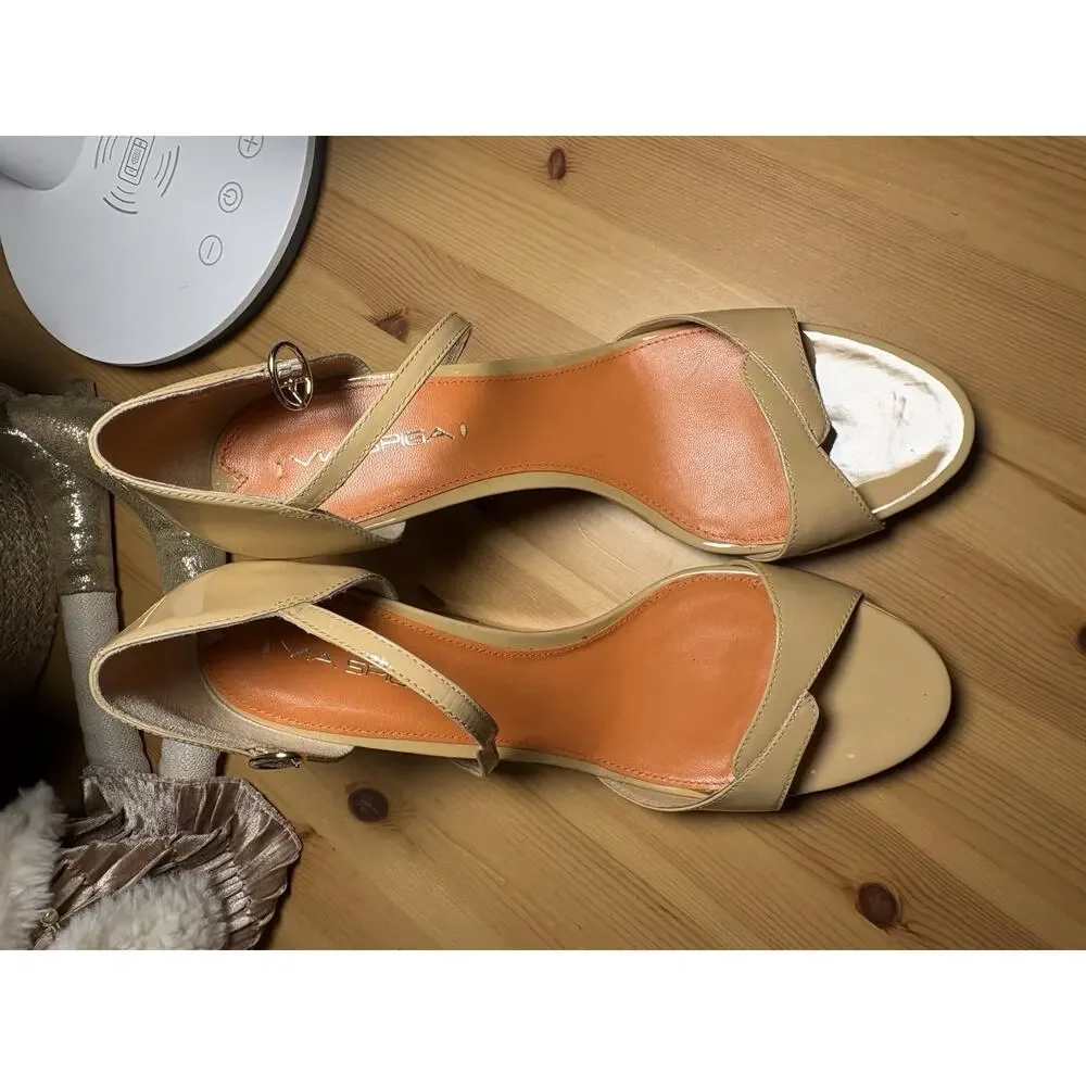 NWOT Via Spiga Women’s Beige Leather Strappy Ankle Strap Wedge Sandals 9.5M
